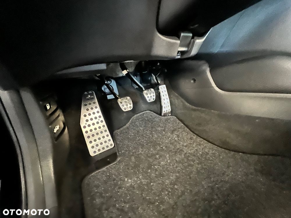 Honda Civic 1.4 i-VTEC Sport Black Edition - 20