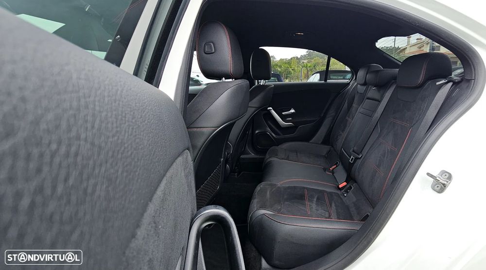 Mercedes-Benz A 200 Limousine AMG Line Aut. - 21