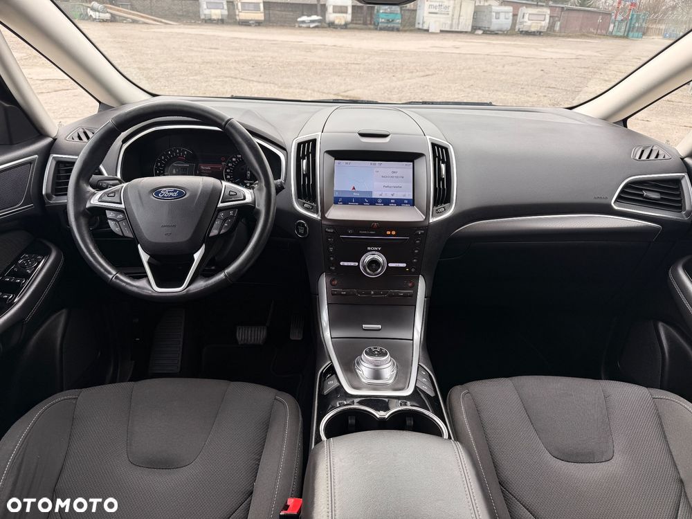 Ford S-Max 2.0 EcoBlue Titanium - 3