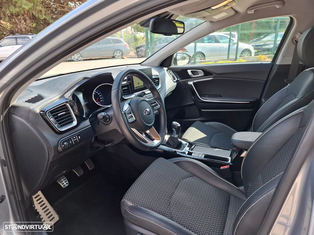 Kia Ceed SW 1.4 T-GDI TX - 12