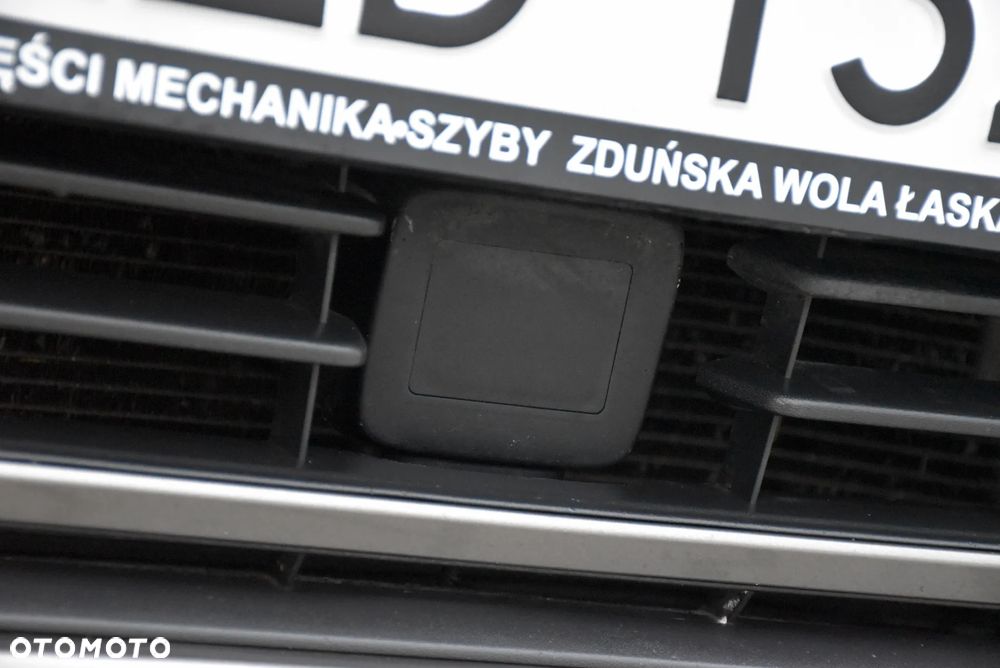 Volkswagen Golf 1.6 TDI BlueMotion Technology Cup - 19