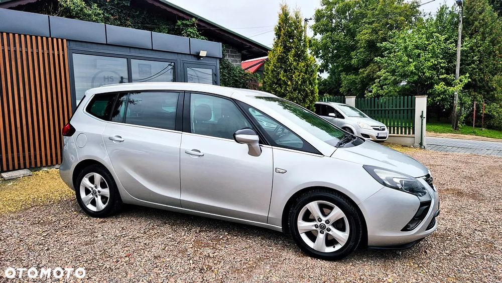 Opel Zafira 1.4 T Cosmo EU6 - 10