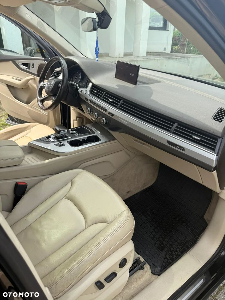 Audi Q7 3.0 TDI ultra Quattro Tiptronic - 11