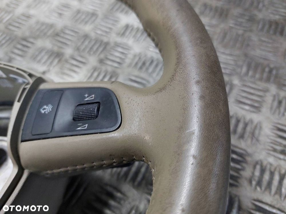 KIEROWNICA AUDI A6 C6 4F0419091DD - 3