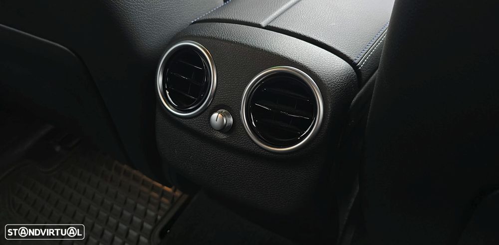 Mercedes-Benz C 300 de AMG Line - 3