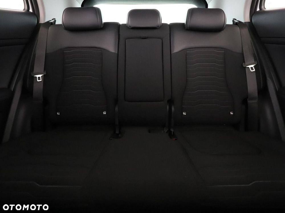 Kia Sportage 1.6 T-GDI PHEV Business Line 4WD - 19