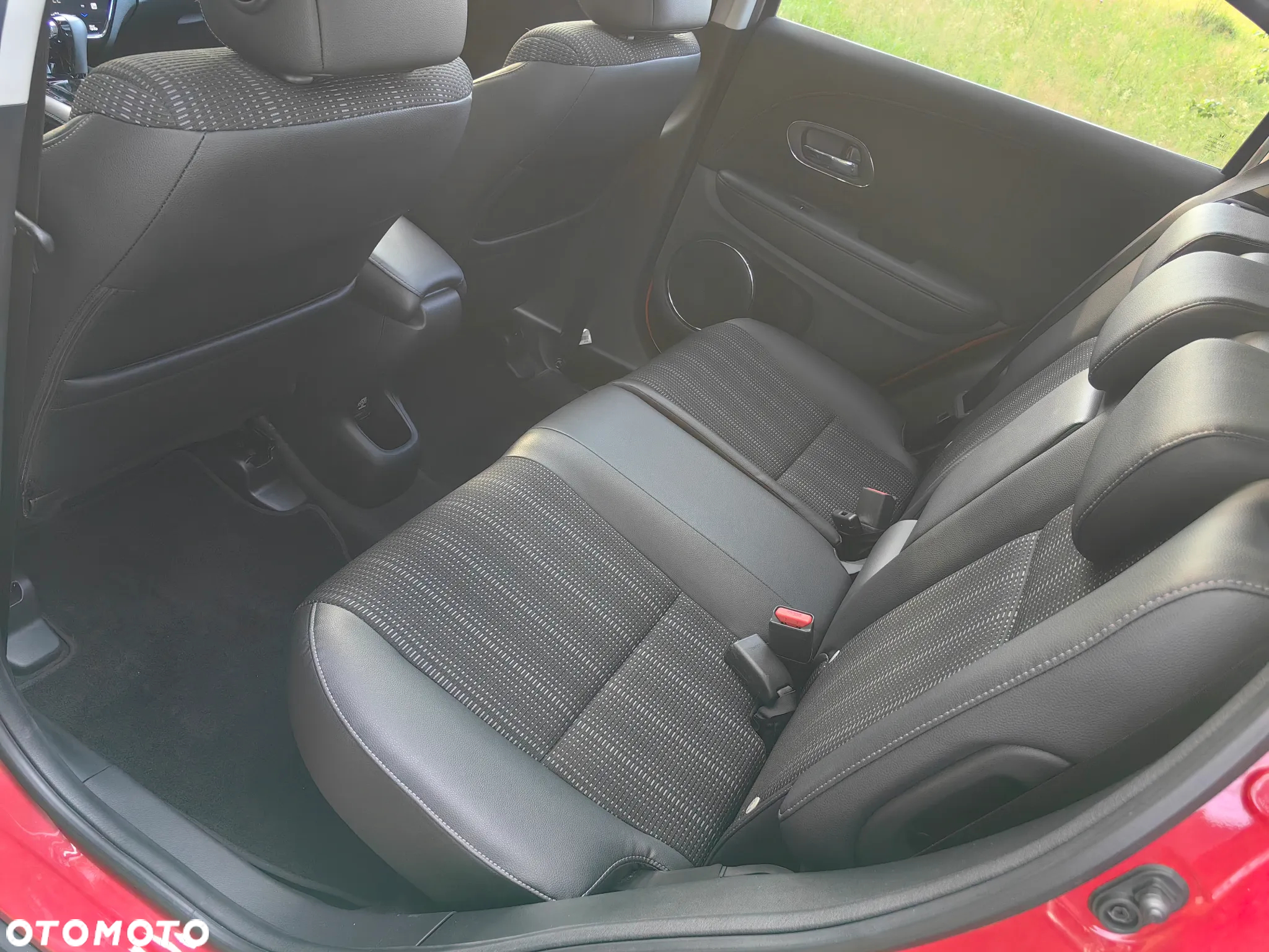 Honda HR-V 1.5 i-VTEC CVT Executive - 30