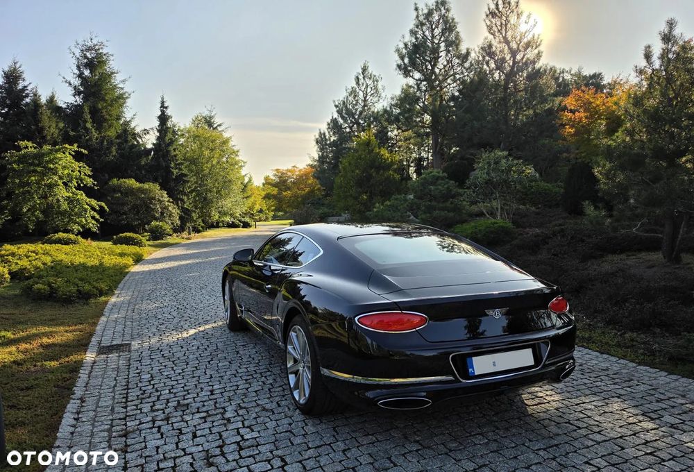 Bentley Continental GT - 4