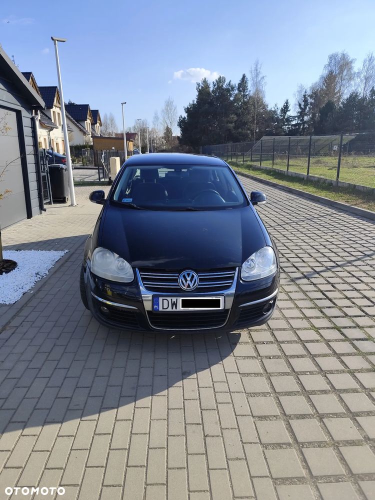 Volkswagen Jetta 1.4 TSI Comfortline - 3