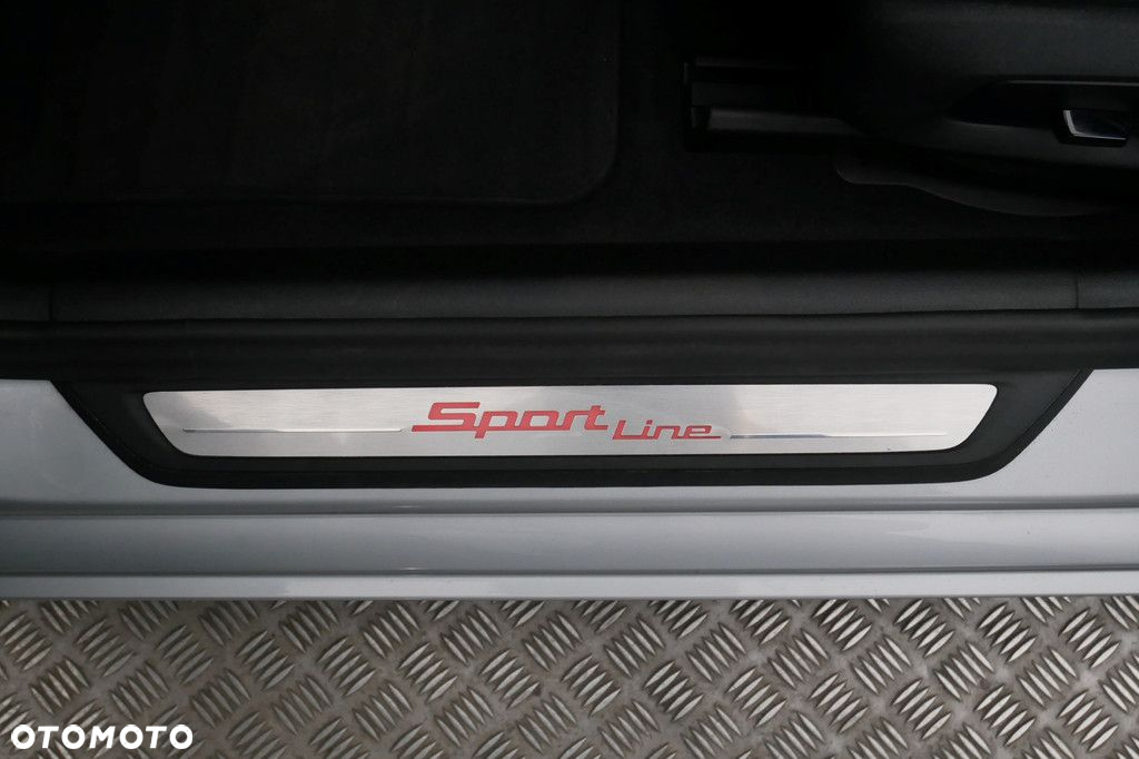 BMW Seria 5 - 36