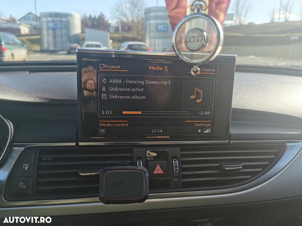 Audi A6 2.0 TDI Ultra S tronic - 13