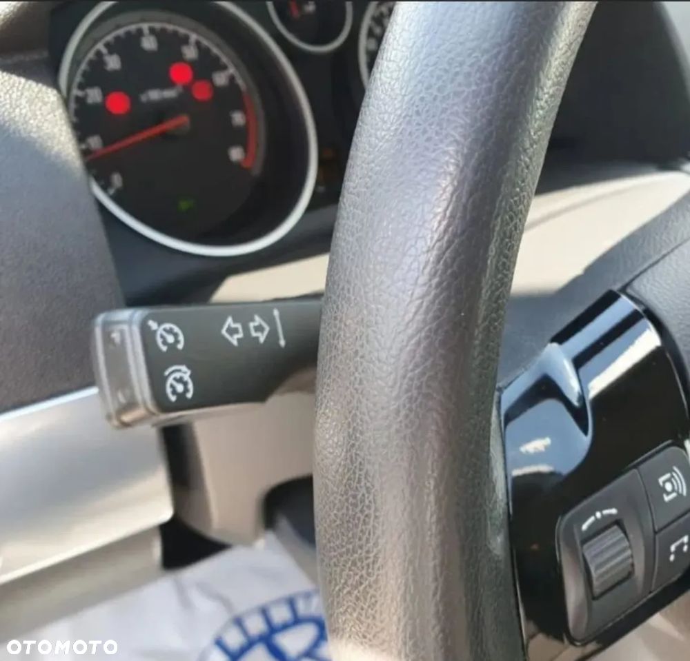 Opel Astra 1.6 Cosmo - 9