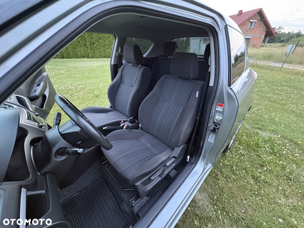 Suzuki Swift - 6