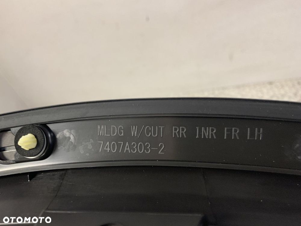 FABRYCZNIE NOWA ORYGINALNA LISTWA BŁOTNIKA LEWY TYŁ MITSUBISHI OUTLANDER III  3 12-21 - 4
