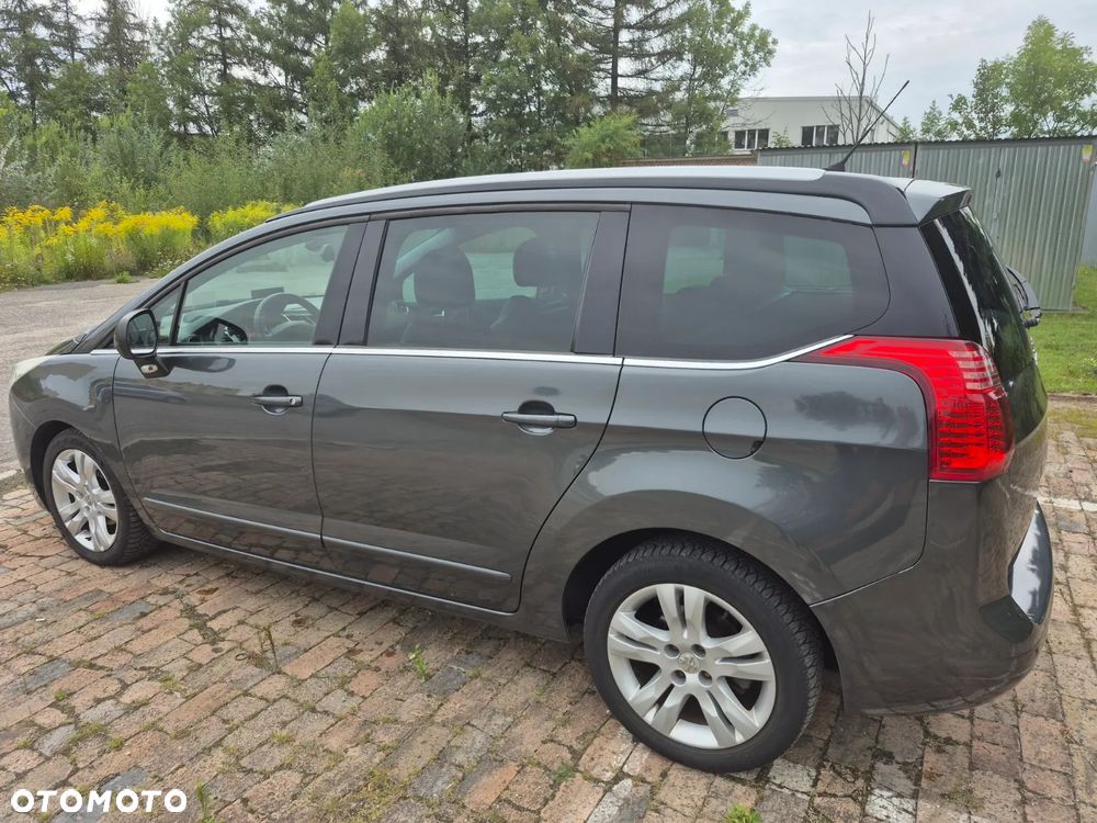 Peugeot 5008 1.6 HDi Premium - 6