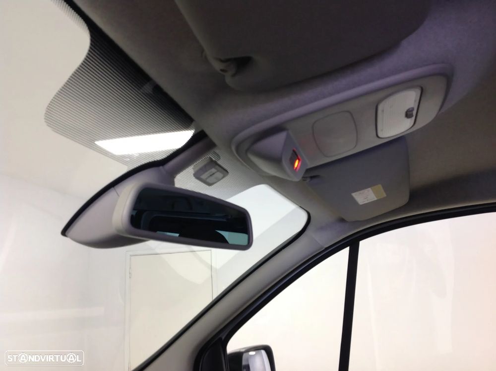 Renault Trafic 2.0 dCi L1H1 1.0T Luxe SS - 16