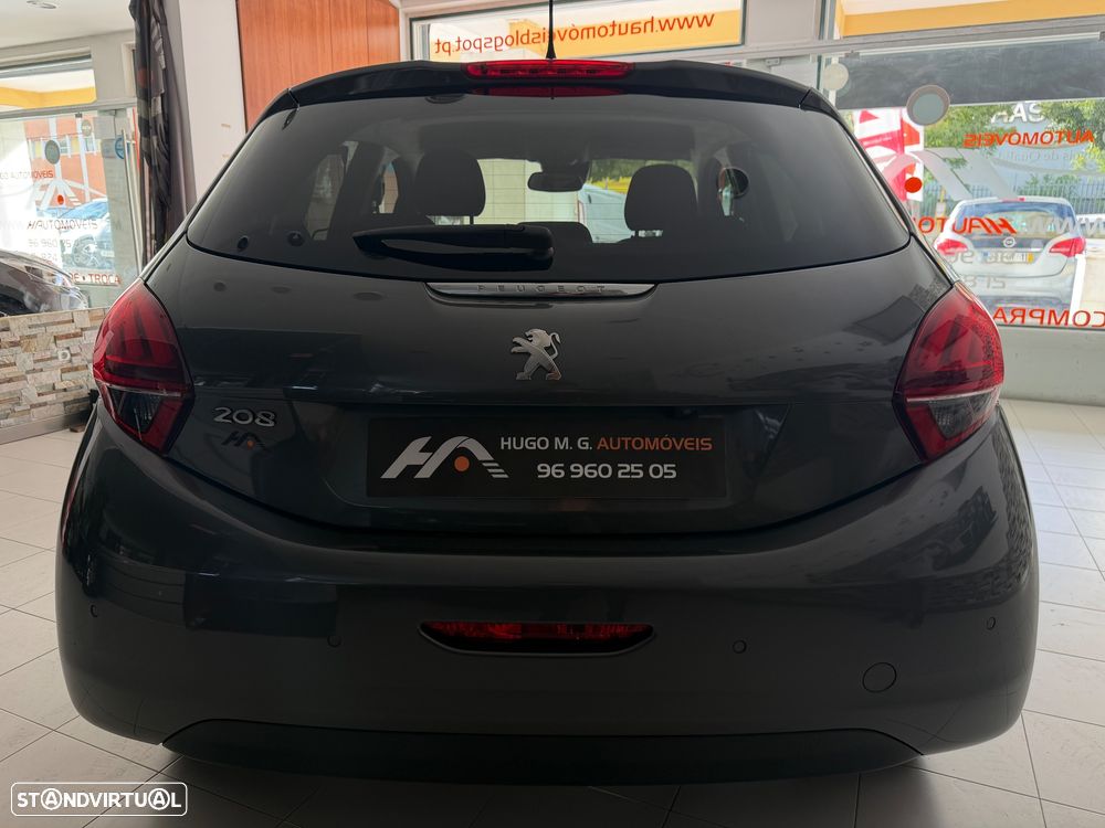Peugeot 208 BlueHDi 100 Allure - 4