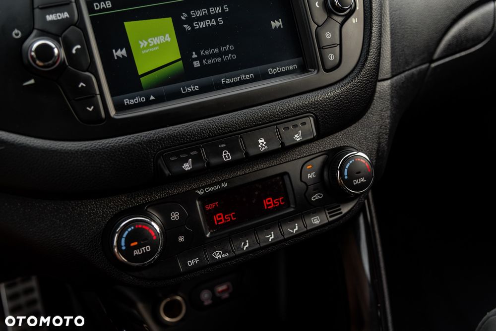 Kia Ceed 1.6 T-GDI GT - 33