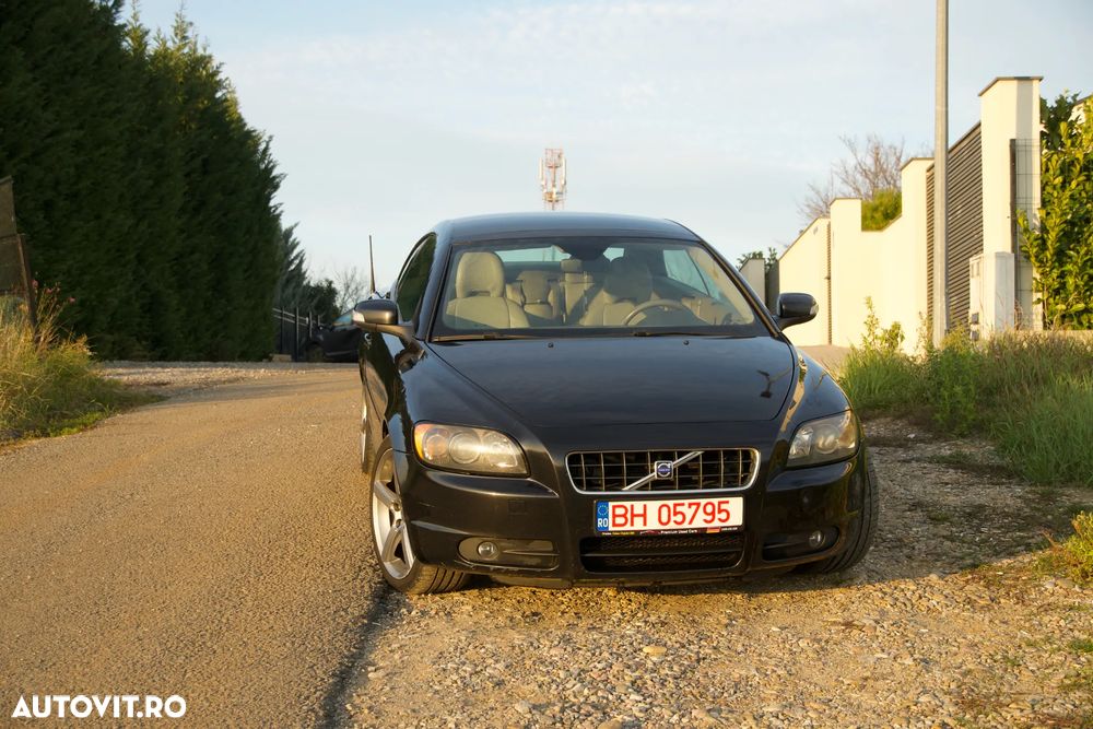 Volvo C70 2.0D Momentum - 5