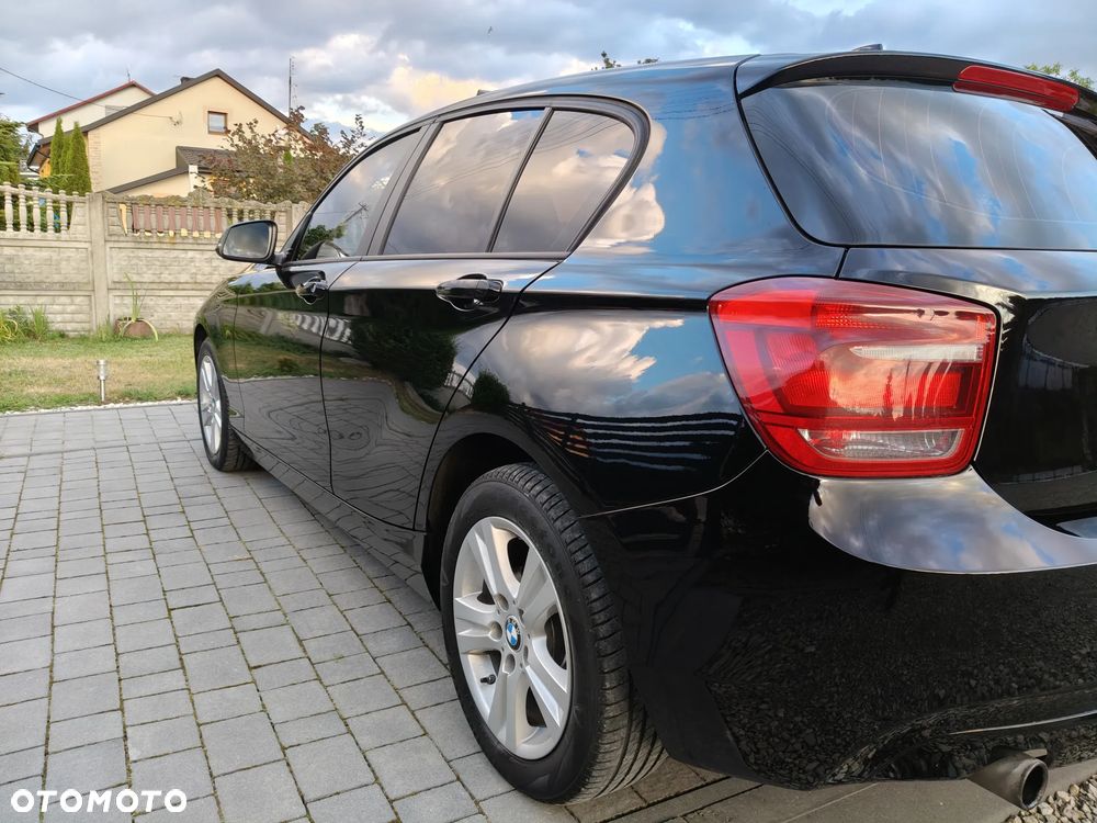 BMW Seria 1 116i - 6
