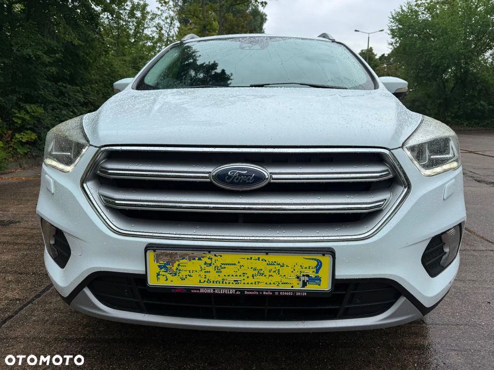 Ford Kuga 2.0 TDCi 2x4 Titanium - 10