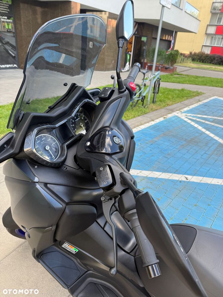 Yamaha X-max - 5