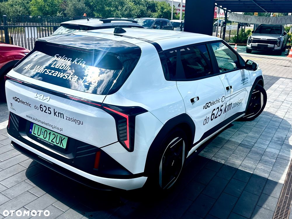 Kia EV4 81.4kWh Business Line - 6