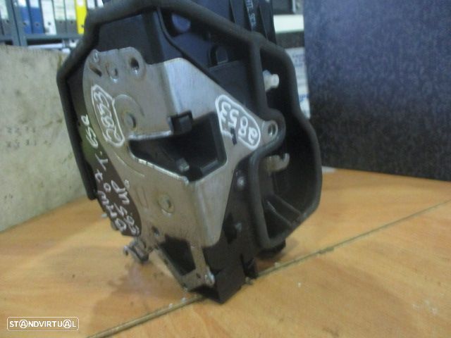 Fecho A053702 BMW E65 2007 TE ELETRICO - 3