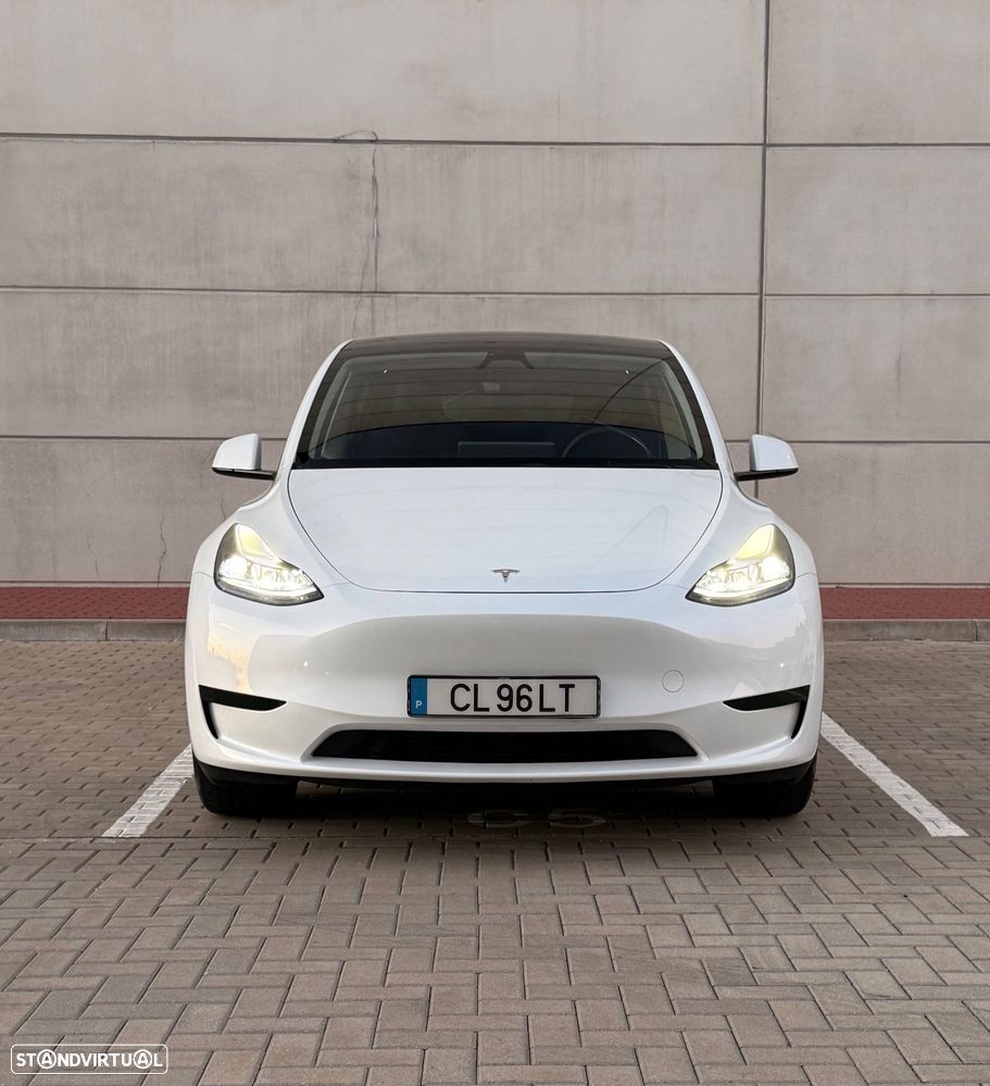 Tesla Model Y Long-Range RWD - 6