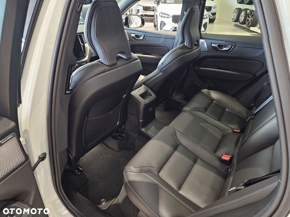 Volvo XC 60 - 33