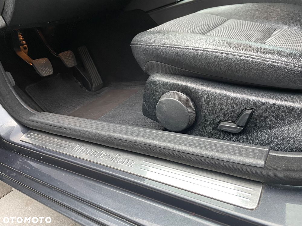 Mercedes-Benz Klasa C - 27