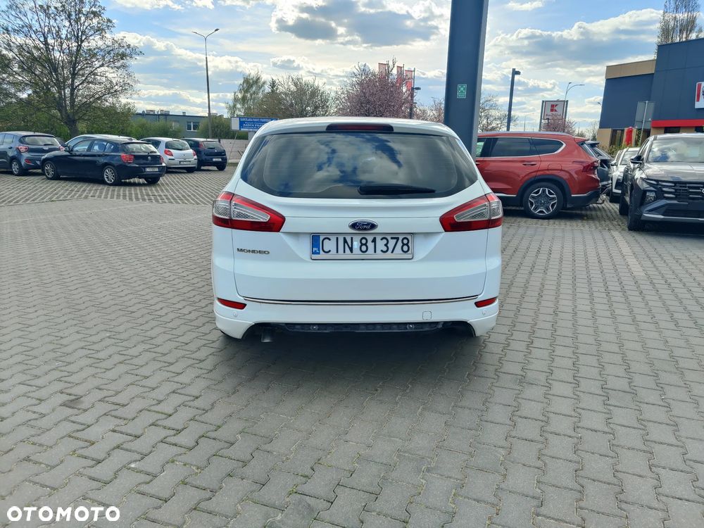 Ford Mondeo 2.0 TDCi Ghia MPS6 - 9