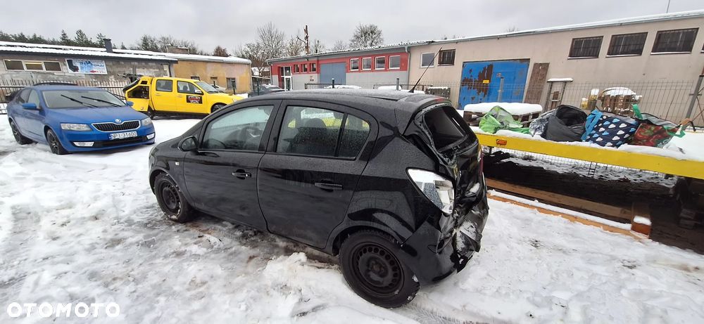 Opel Corsa 1.2 16V Enjoy - 3