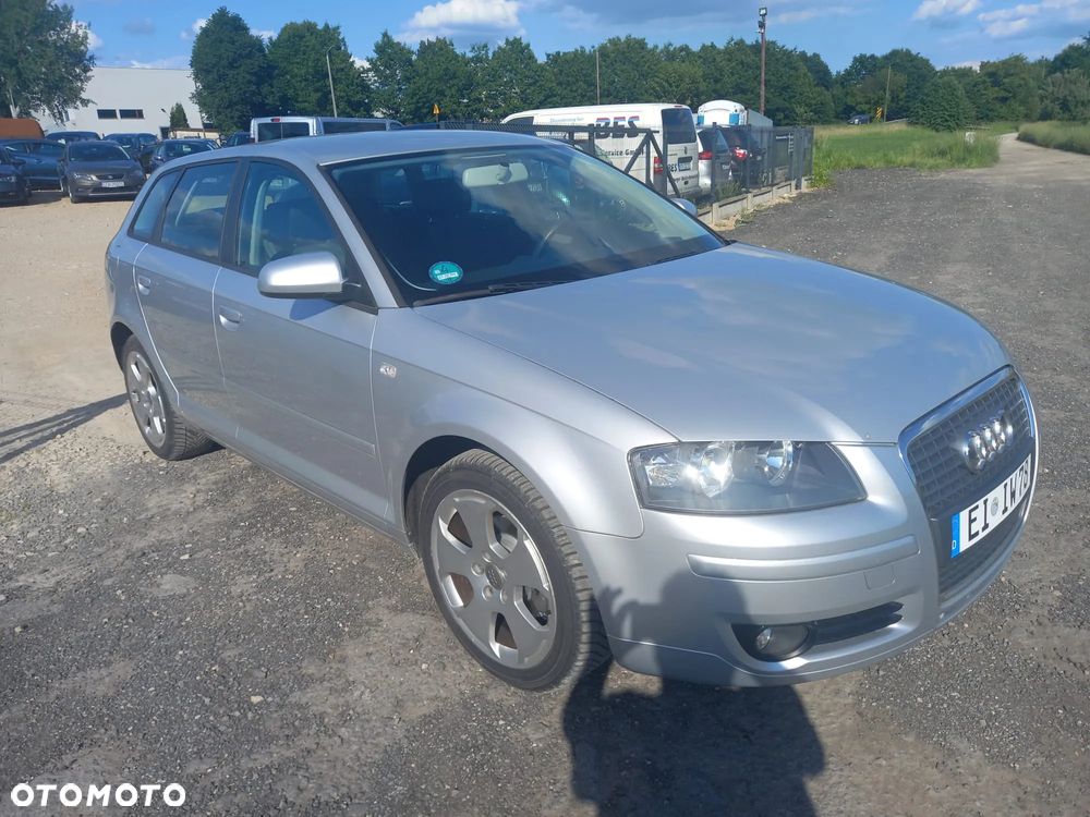 Audi A3 Sportback 1.6 Attraction - 6