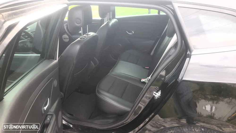 Renault Mégane Sport Tourer 1.5 dCi Bose Edition EDC J18 - 39