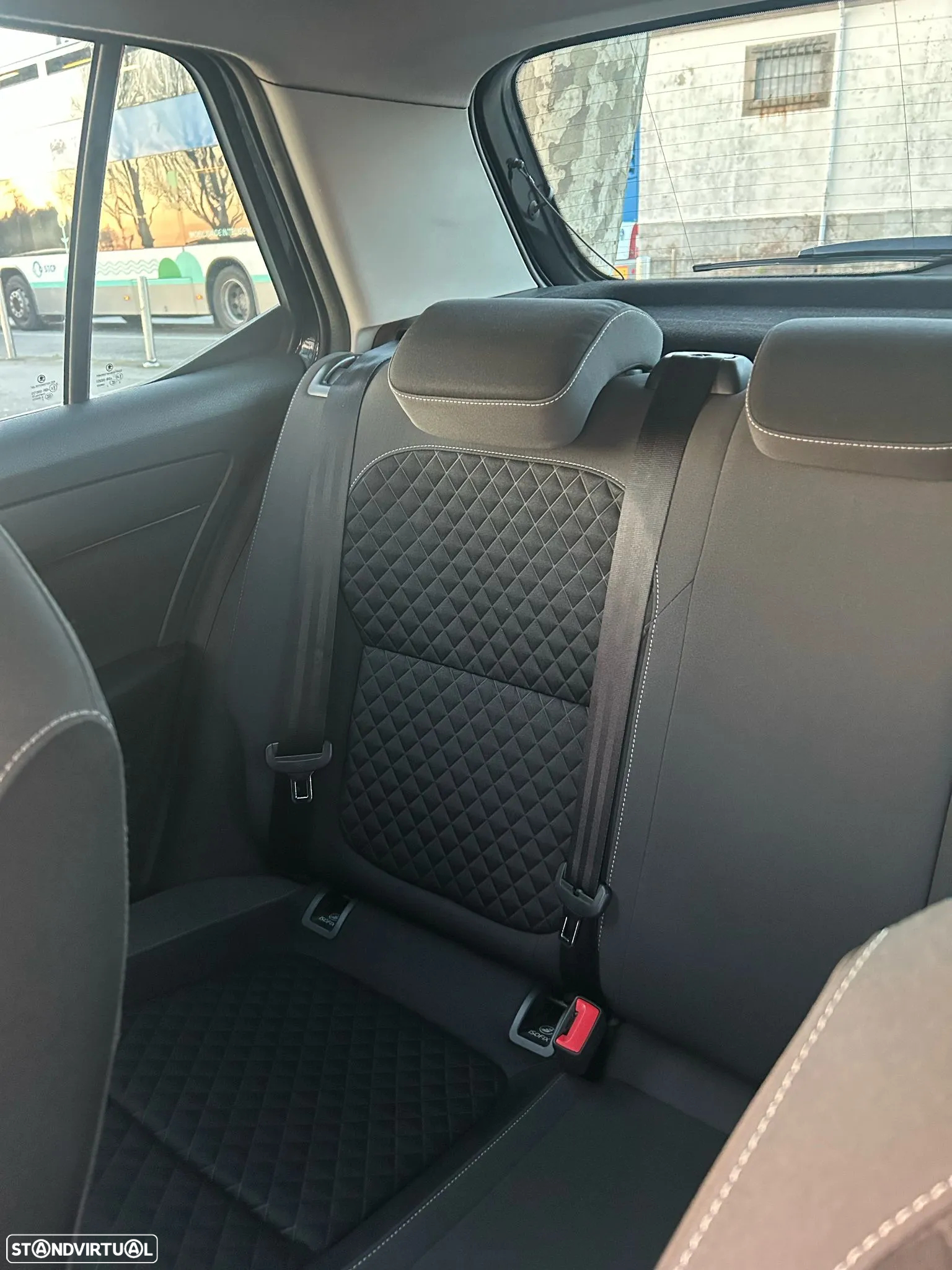Skoda Fabia 1.0 TSI Black Edition - 14