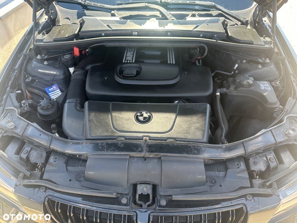 BMW Seria 3 320d DPF Blue Performance Edition Fleet Sport - 17