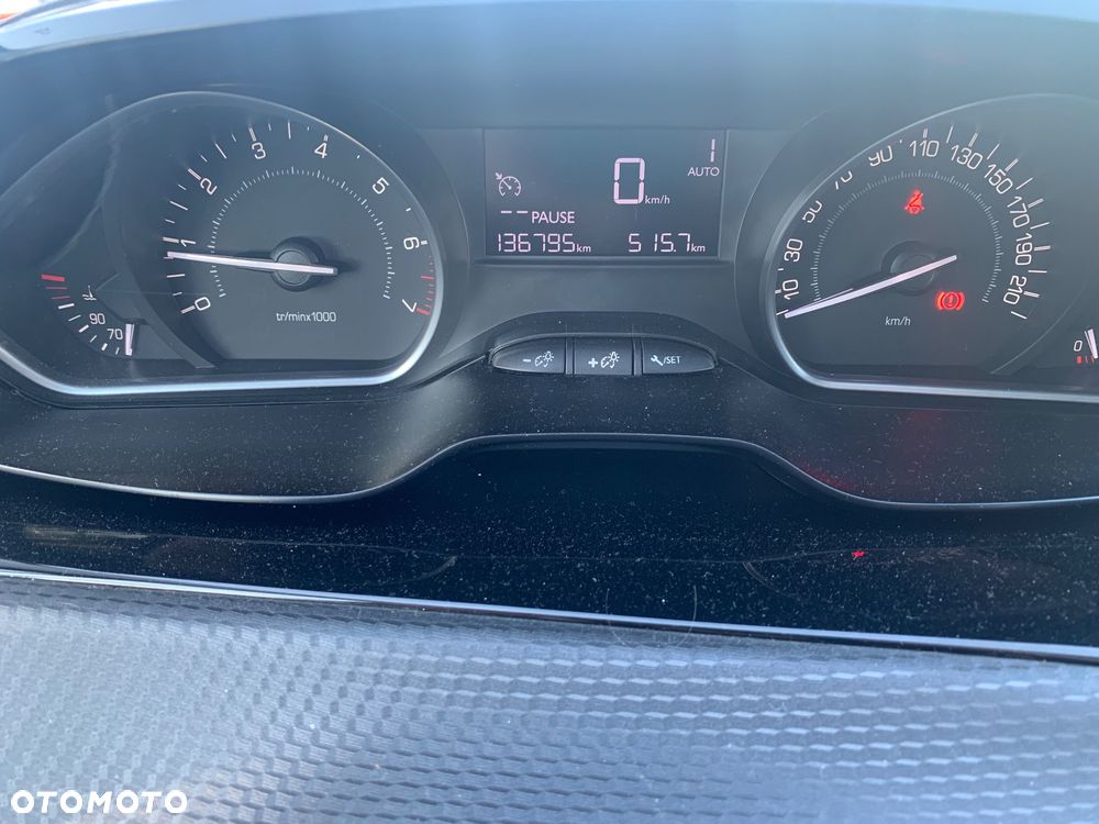 Peugeot 2008 PureTech 82 ETG5 STOP&START Active - 30
