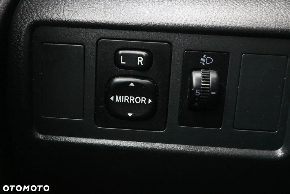 Toyota Corolla Verso - 20