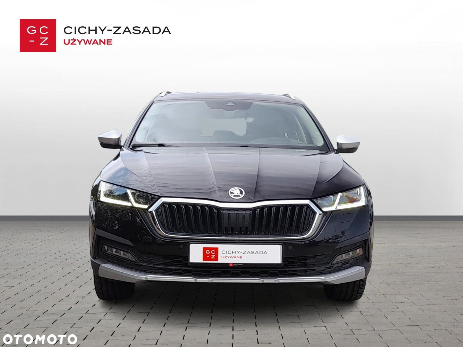 Skoda Octavia 2.0 TDI 4x4 Scout DSG - 8