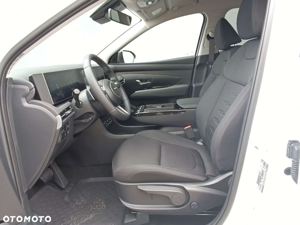 Hyundai Tucson - 13