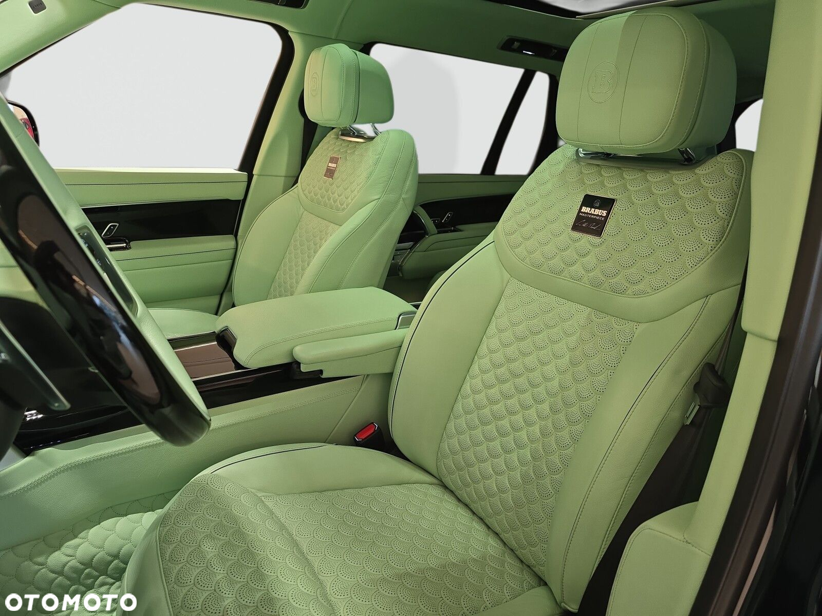 Land Rover Range Rover - 16