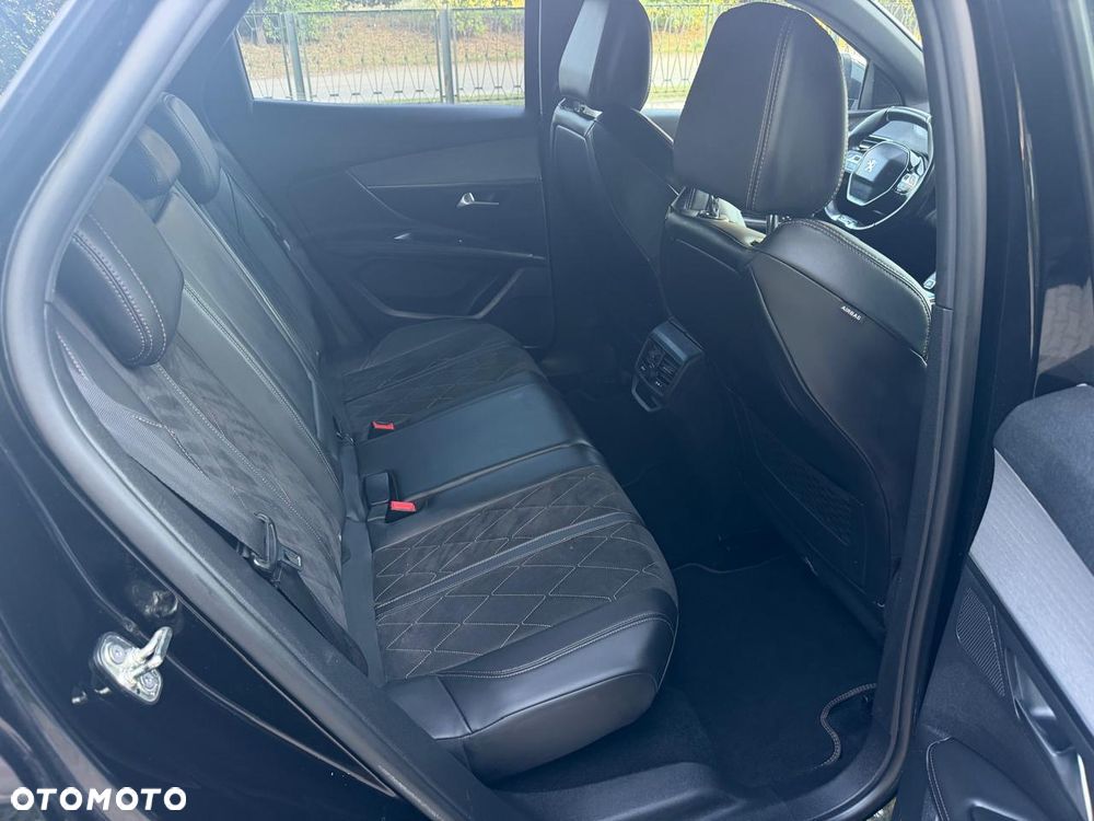 Peugeot 3008 BlueHDi 180 Stop & Start EAT6 GT - 32