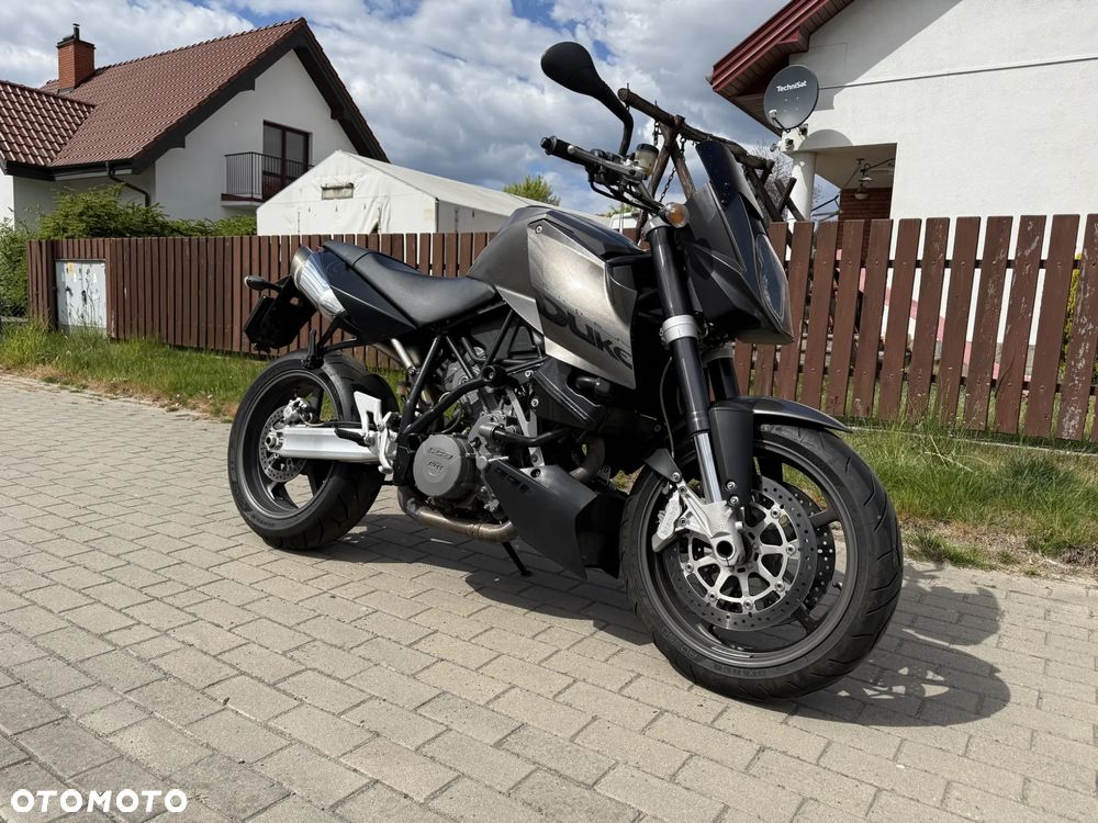 KTM Super Duke - 5