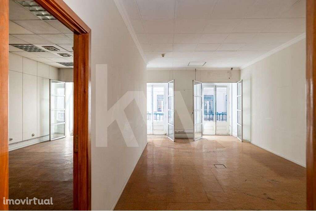 Apartamento para Habitação e de ESCRITÓRIOS (Comércio), T6 - Grande imagem: 5/29