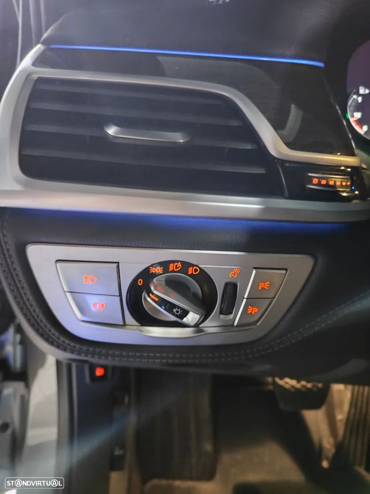 BMW 740 e iPerformance Pack M - 23