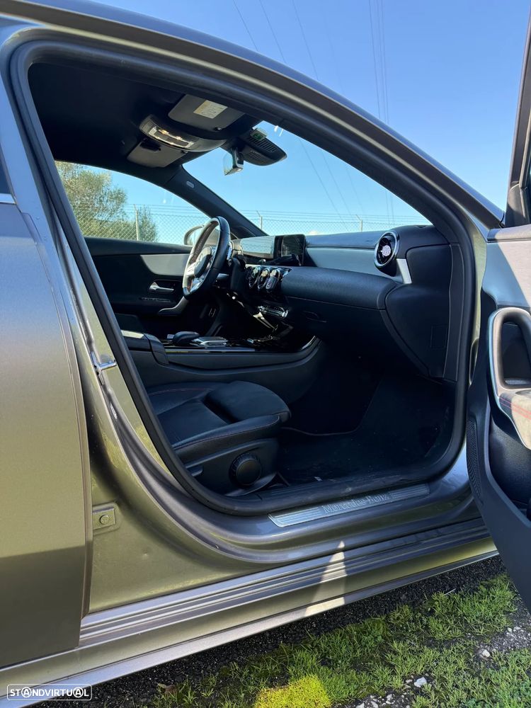 Mercedes-Benz A 250 - 6