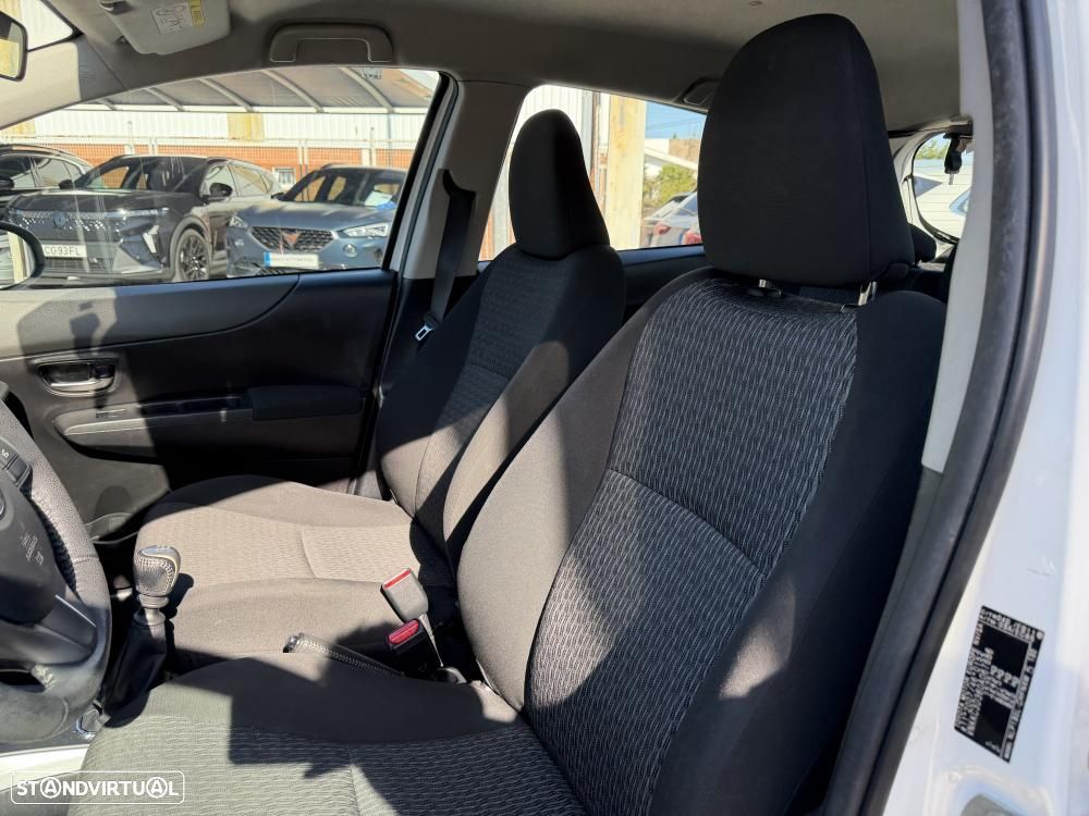 Toyota Yaris 1.4 D-4D Sport +P.Tec. +P.Lu.+TSS - 10