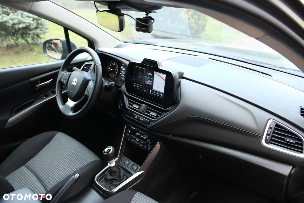 Suzuki S-Cross 1.4 SHVS Premium Plus SP - 23