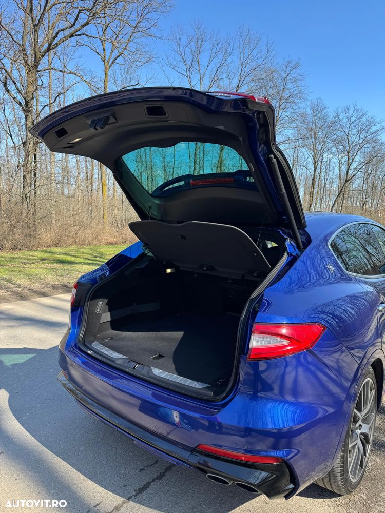 Maserati Levante Modena - 19